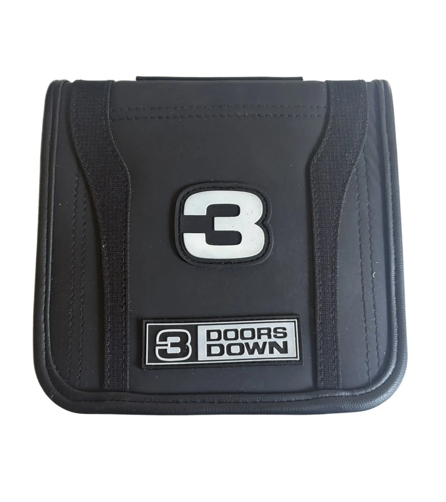 Rucksäcke & Taschen*BioworldMerch 3 Doors Down CD-Hülle Rock-Band für 24 CD´s CD Protection Fan-Artikel Schwarz/Weiß