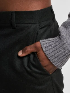 Jeans & Hosen*A.P.C. A.P.C Massimo Antifit-Jeans in Khaki-Chinese Ausgeh-Hose Business-Hose Grau