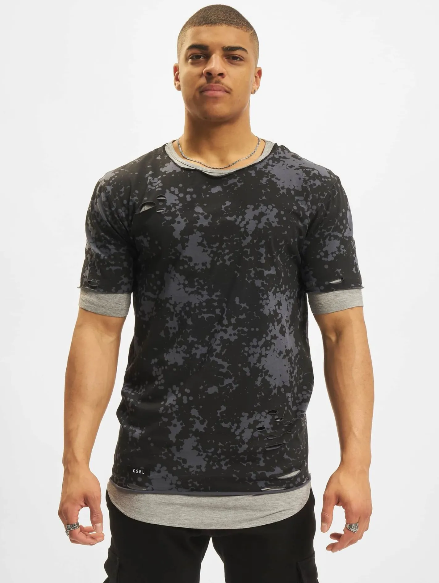 T-Shirts & Tank Tops*CAYLER & SONS Csbl Deuces Long Layer T-Shirt schwarz/digi/camo