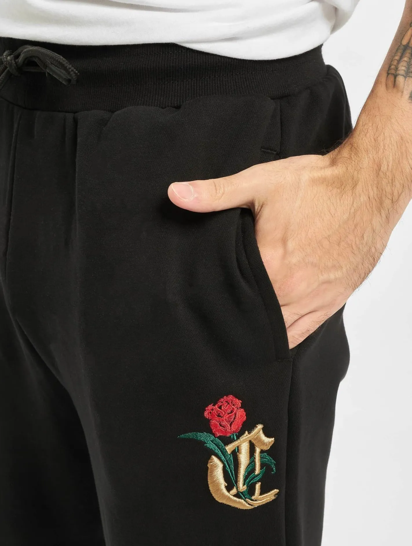 Jogginghosen & Fitnessmode|Jeans & Hosen*CAYLER & SONS WL Royal Times Jogginghose schwarz/mc