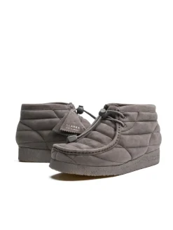 Boots & Stiefel*Clarks Originals Wallabee Stiefel grau