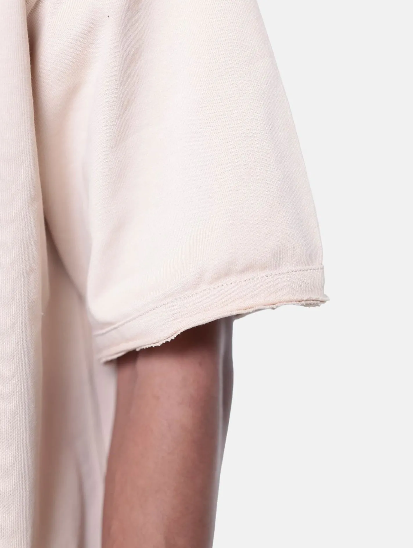 Tops & T-Shirts|T-Shirts & Tank Tops*DWD! Studioz DWD Studioz Unisex Drip Logo T-Shirt für Damen oder Herren mit Logo-Frontprint Rundhals-Shirt Beige