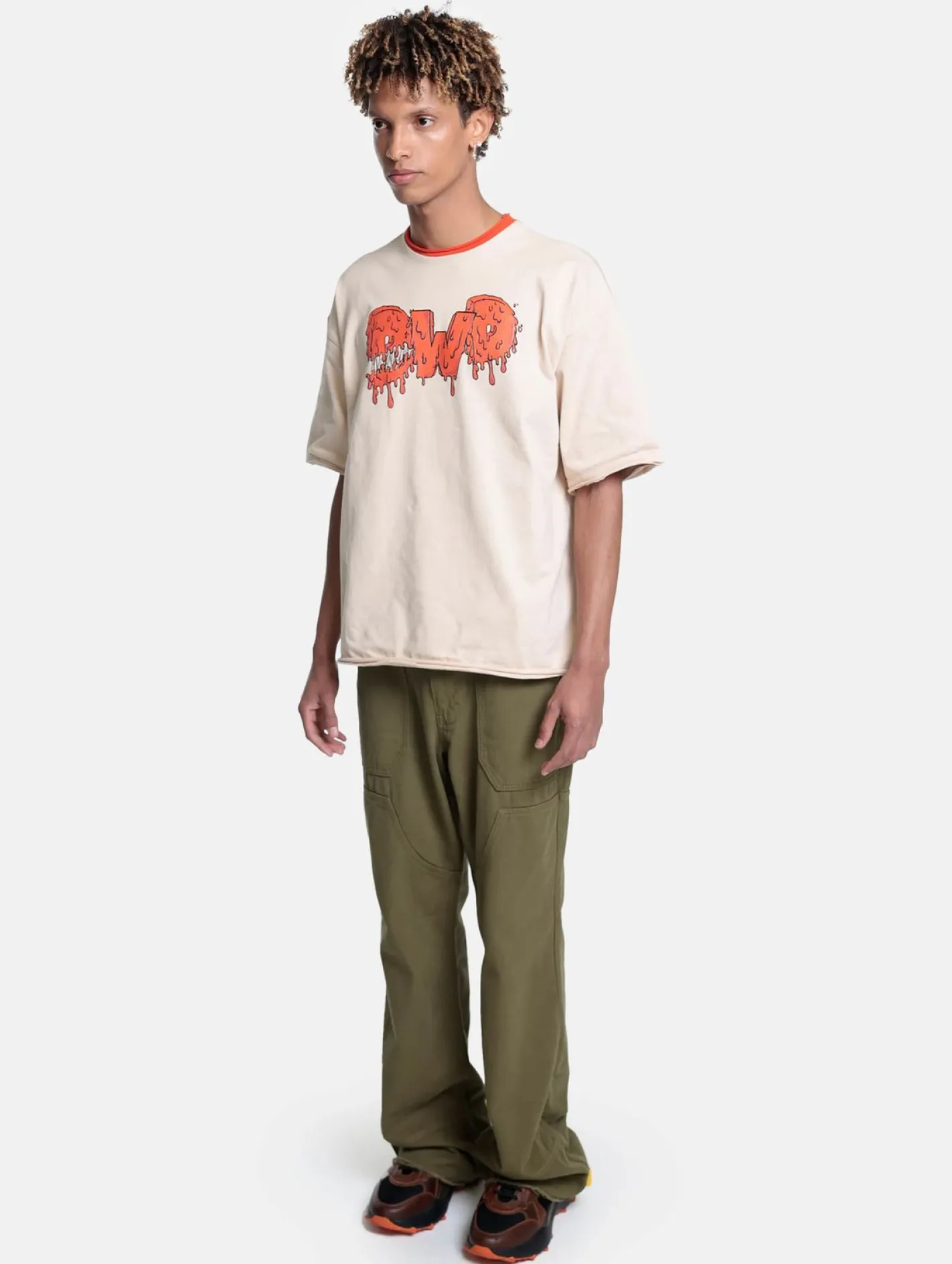 Tops & T-Shirts|T-Shirts & Tank Tops*DWD! Studioz DWD Studioz Unisex Drip Logo T-Shirt für Damen oder Herren mit Logo-Frontprint Rundhals-Shirt Beige