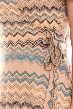 Kleider*Laura Scott 2er Pack Damen Wickel-Kleid schicke Mini-Kleid mit Allover Zacken-Muster 61595346 Braun/Bunt