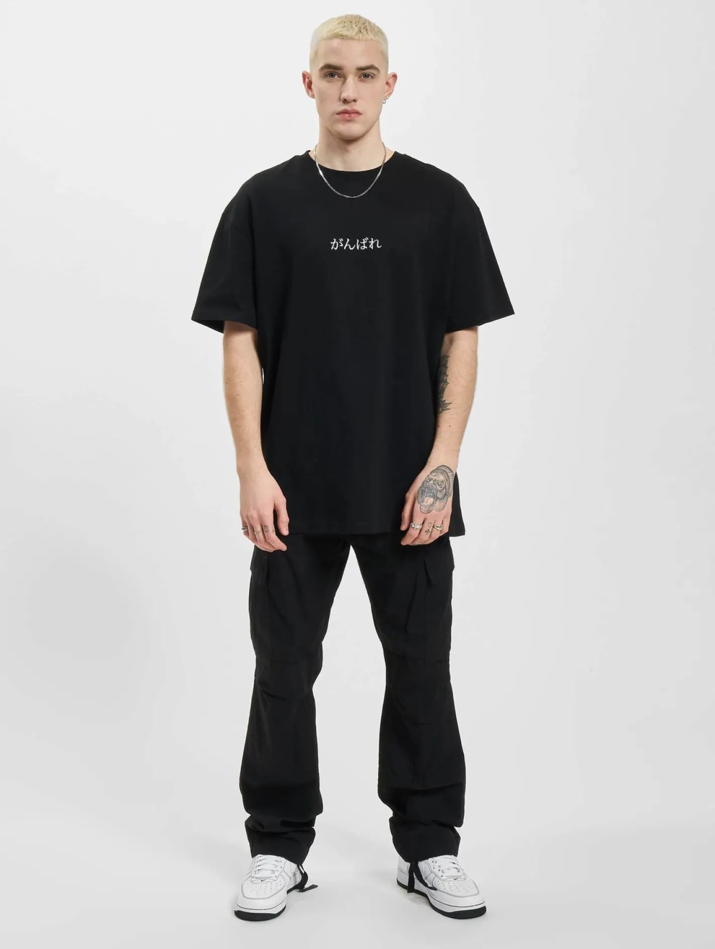 T-Shirts & Tank Tops*Fokus x Def Japan T-Shirt Schwarz