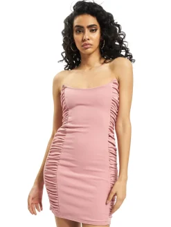 Kleider*Missguided Minikleid aus Scuba-Crêpe mit seitlichen Rüschen in Rosa