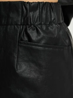 Röcke*NA-KD Kurzer PU-Rock schwarz