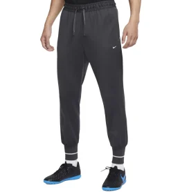 Sportunterbekleidung|Jogginghosen & Fitnessmode*NIKE Strike 22 Herren Fußball-Hose mit Baumwollanteil moderne Jogging-Hose Sweat-Pants mit Reißverschluss-Taschen DH9386-070 Grau