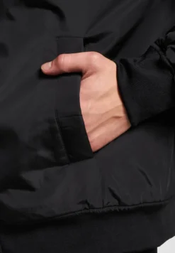 Jacken & Mäntel*ONLY & SONS Josh Bomberjacke in Schwarz