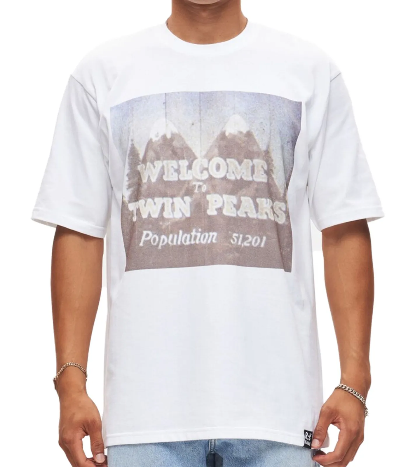 T-Shirts & Tank Tops*RE:COVERED X Twin Peaks Herren T-Shirt mit großem Front-Print Baumwoll-Shirt Kurzarm-Shirt RCVCM692 Weiß