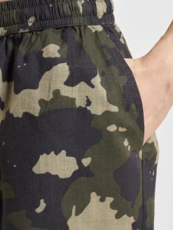 Shorts & Bermudas*REDEFINED REBEL Calum Shorts Armee-Camouflage