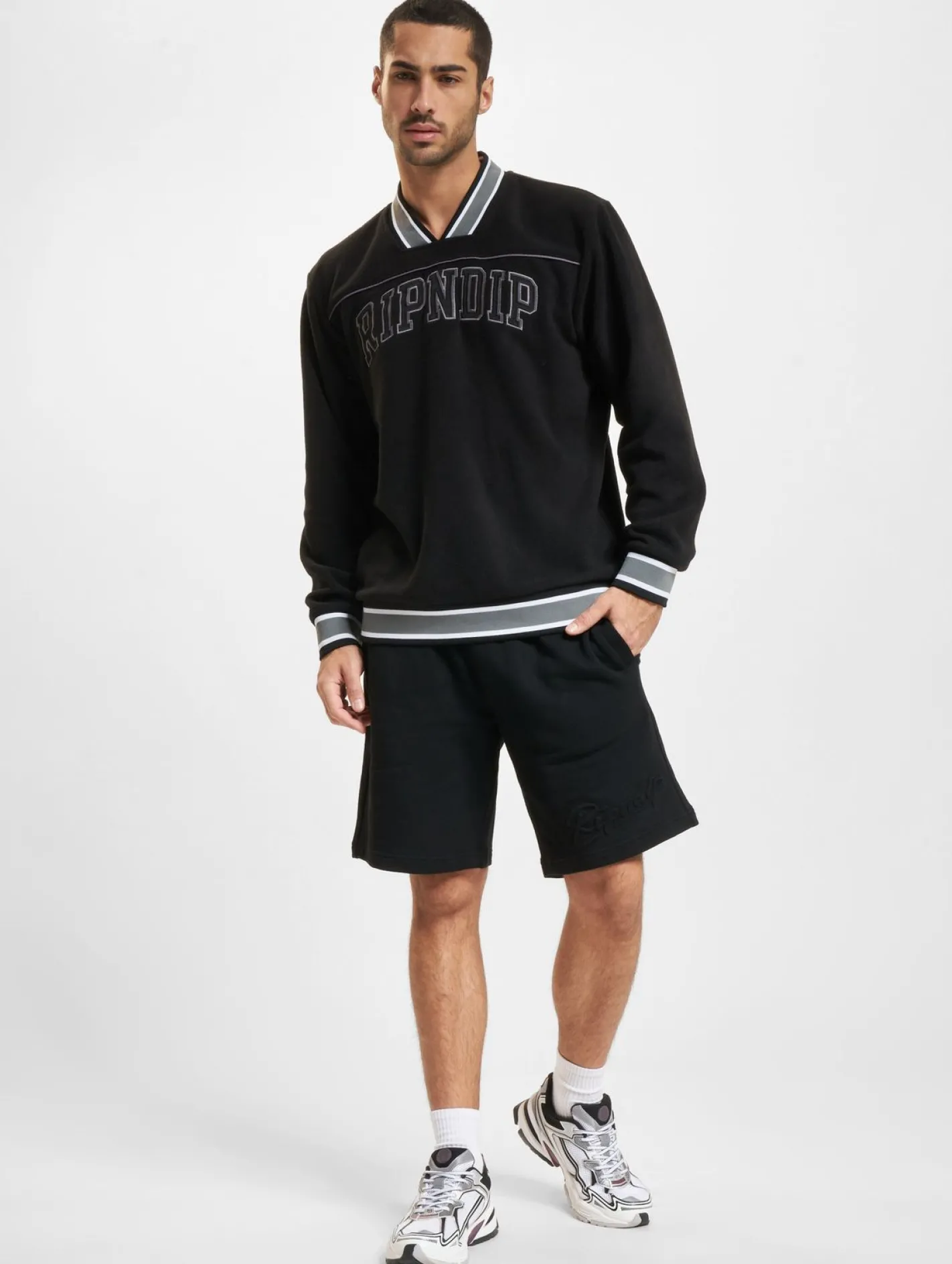 Pullover & Sweater*Rip N Dip Team Spirit Polar Fleece Rundhalsausschnitt schwarz