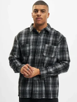 T-Shirts & Tank Tops*Sik Silk T-Shirt mit Logo auf der Rückseite im Used-Look und Karomuster, schwarz