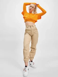 Tops & T-Shirts*The Couture Club  Crop-Top mit mehrlagigem Gothic-Print in Orange