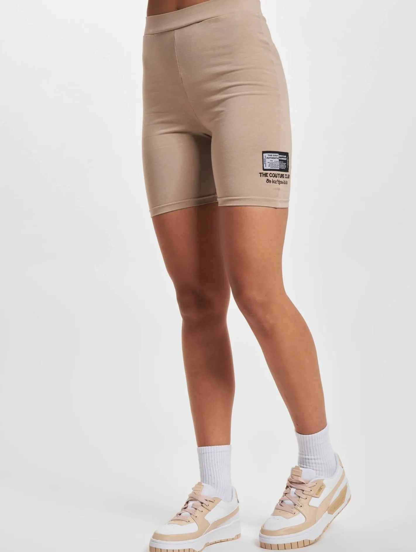 Shorts & Bermudas*The Couture Club Radlerhose mit Grafiketikett und Detail in Beige