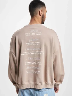 Pullover & Sweater*The Couture Club  Sweatshirt mit Rundhalsausschnitt und Puff-Print in Beige