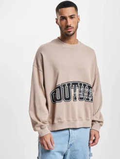 Pullover & Sweater*The Couture Club  Sweatshirt mit Rundhalsausschnitt und Puff-Print in Beige