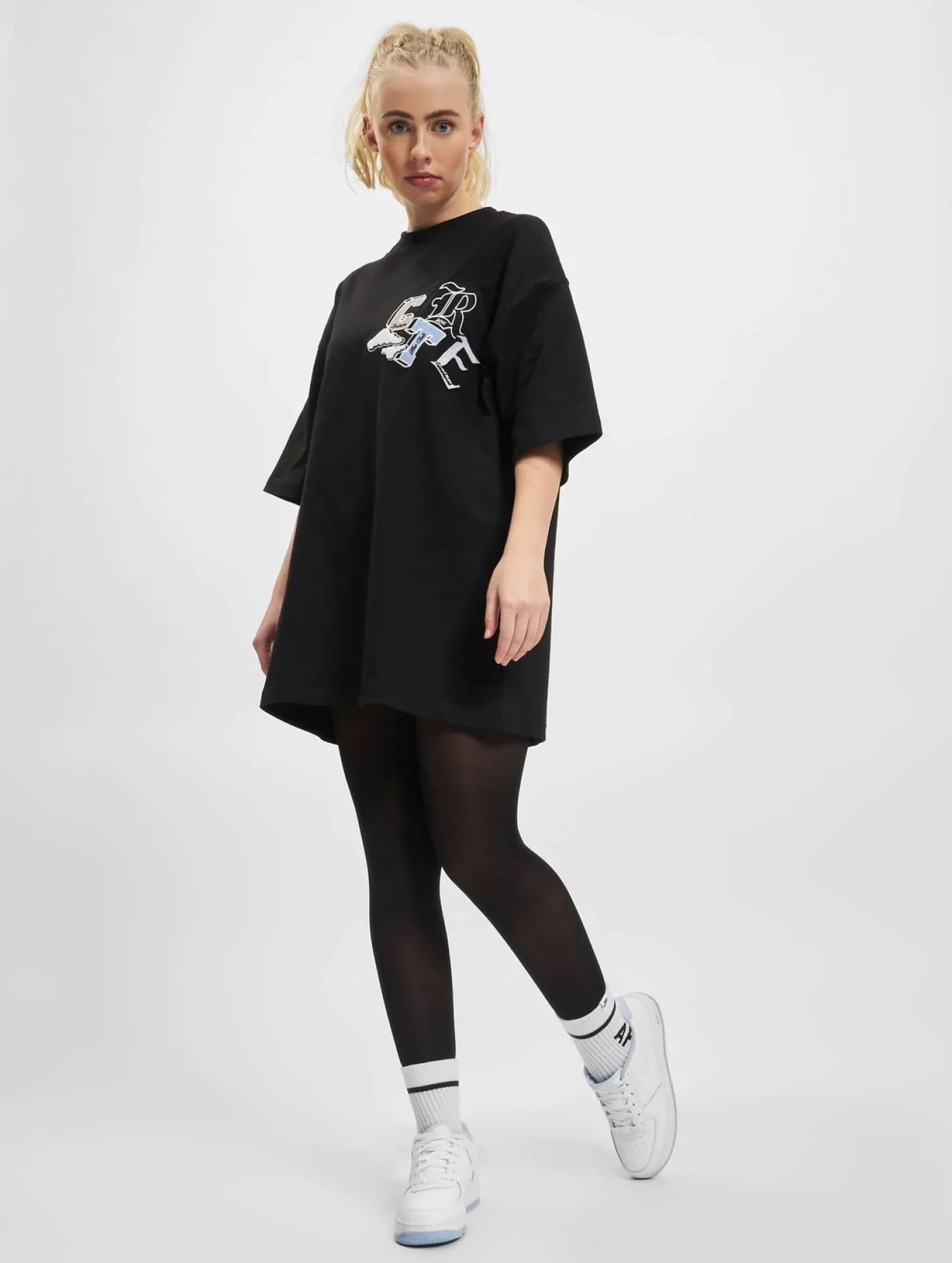 Kleider*The Couture Club Varsity Oversize-Kleid schwarz