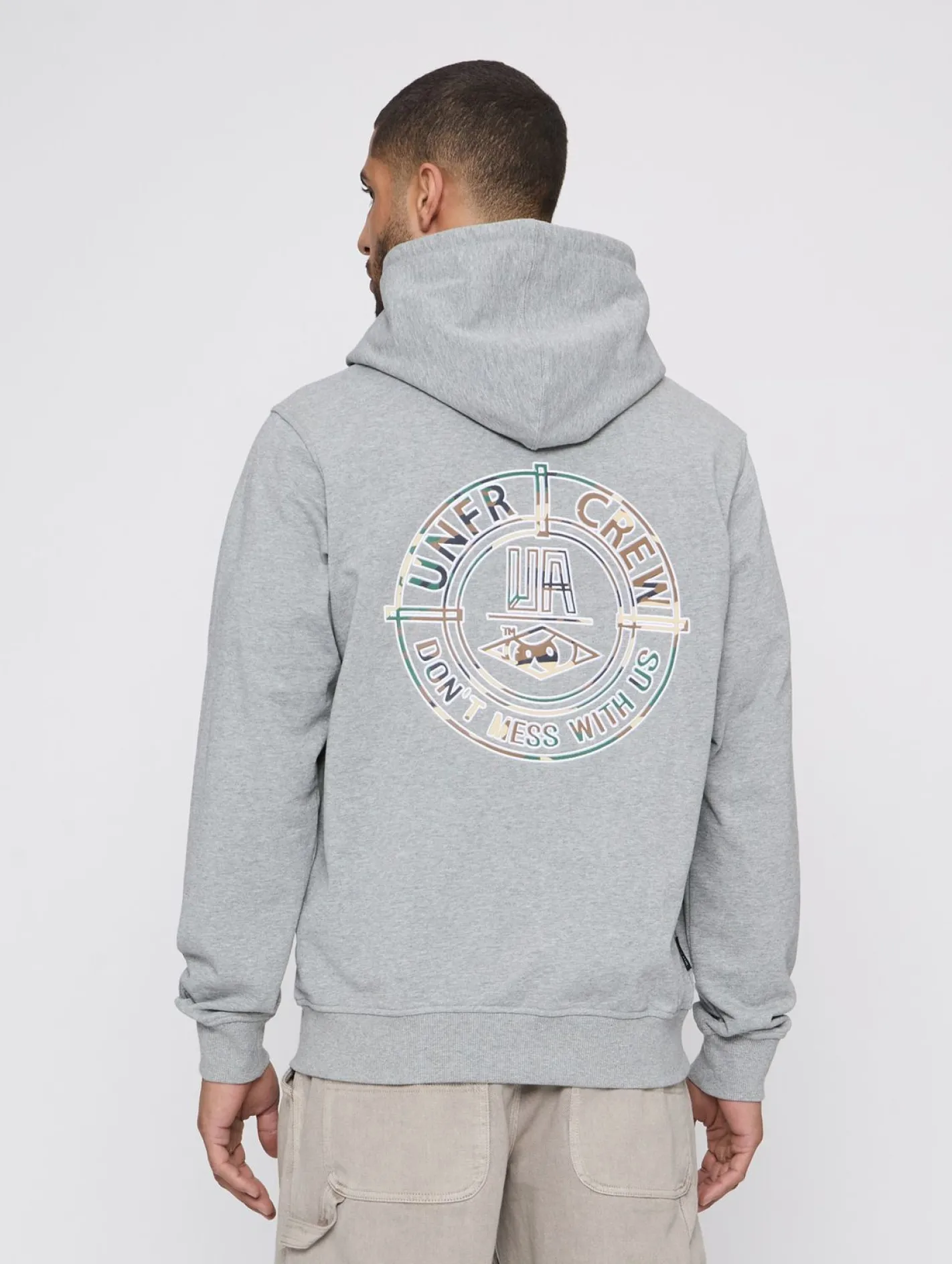 Pullover & Sweater*UNFAIR ATHLETICS DMWU Camo BP Hoodies grau meliert
