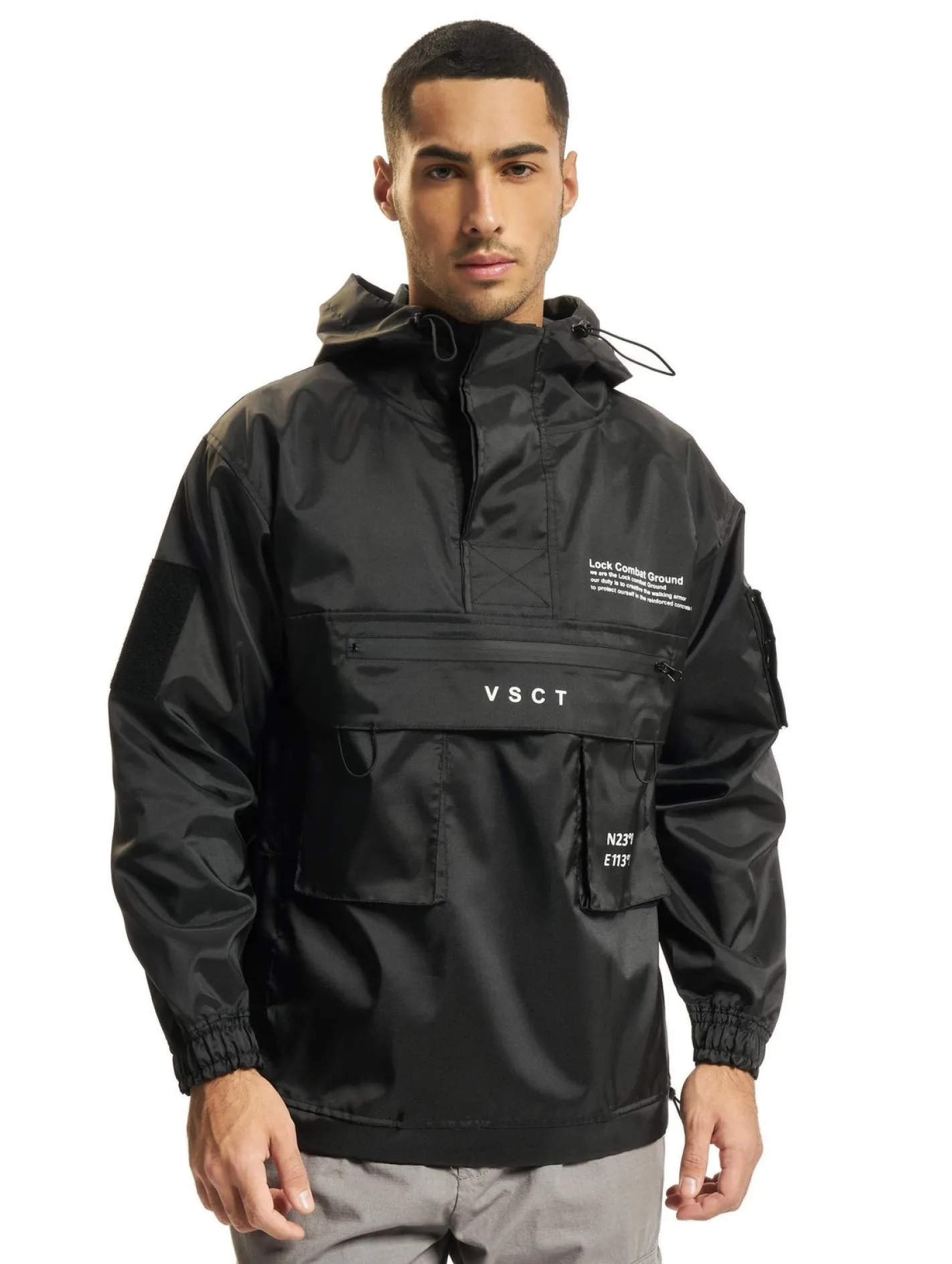 Jacken & Mäntel*vsct Utility Overhead Multifunktions-Leichtjacke schwarz