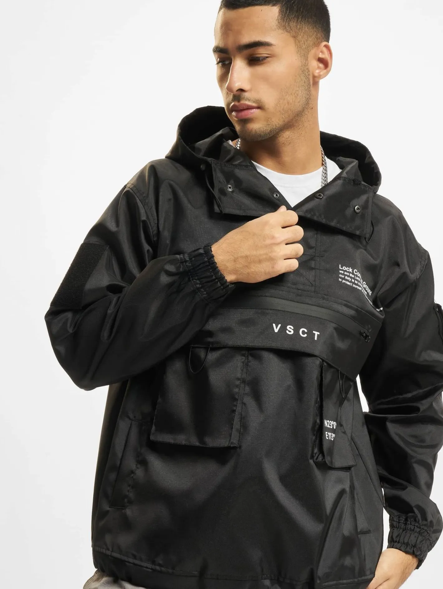 Jacken & Mäntel*vsct Utility Overhead Multifunktions-Leichtjacke schwarz