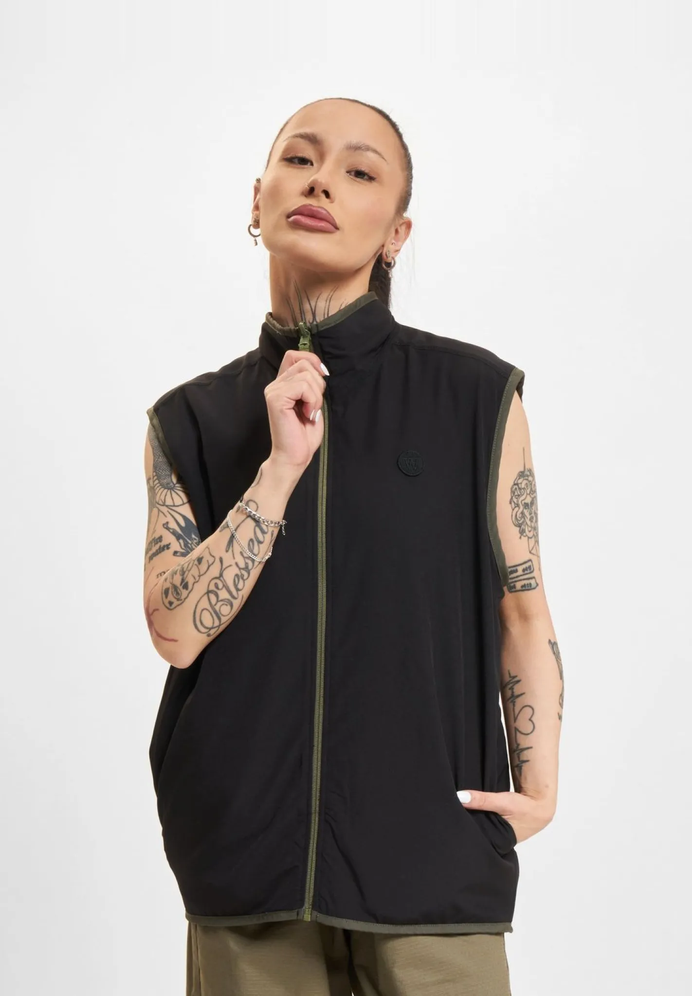 Mäntel & Jacken|Jacken & Mäntel*Wood Wood Dax Ivy Fleeceweste schwarz ivy aop